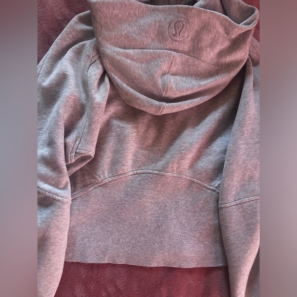 Lululemon hoodie, size medium, light grey and the zipper works perfect! - Picture 1 of 4